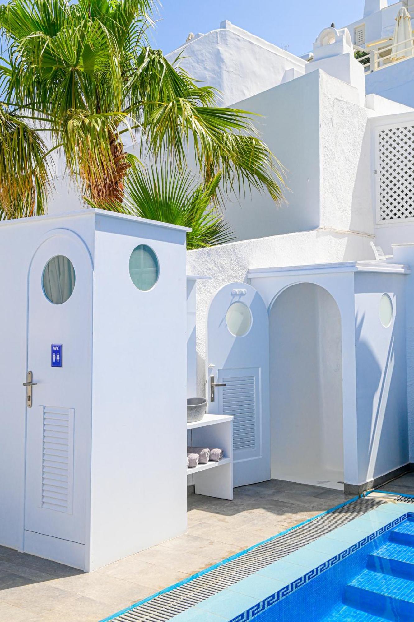 Kafieris Blue Apart Otel Firostefani