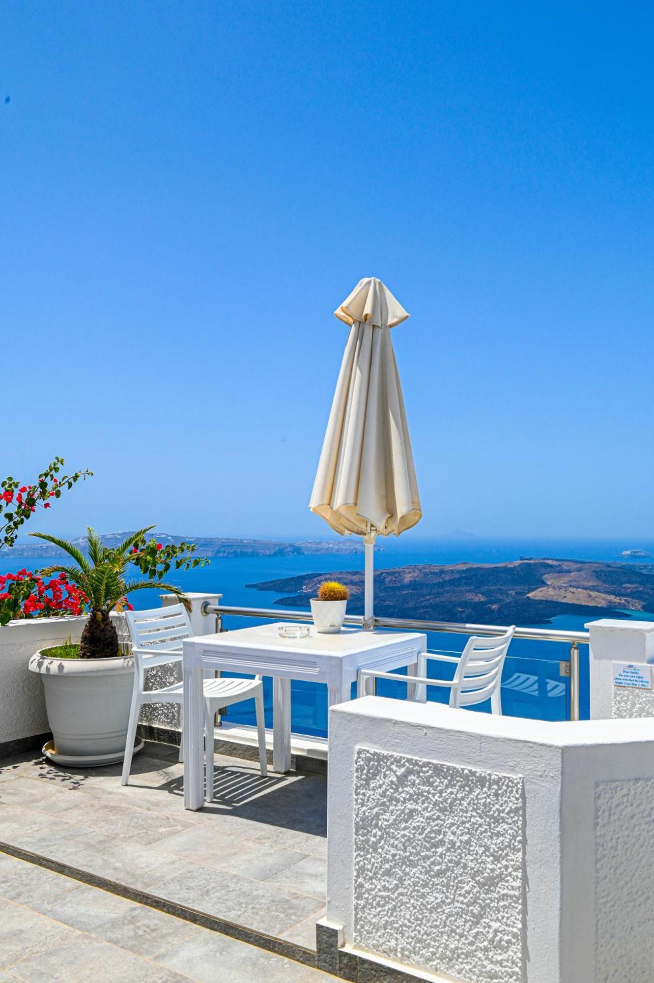 Kafieris Blue Apart Otel Firostefani