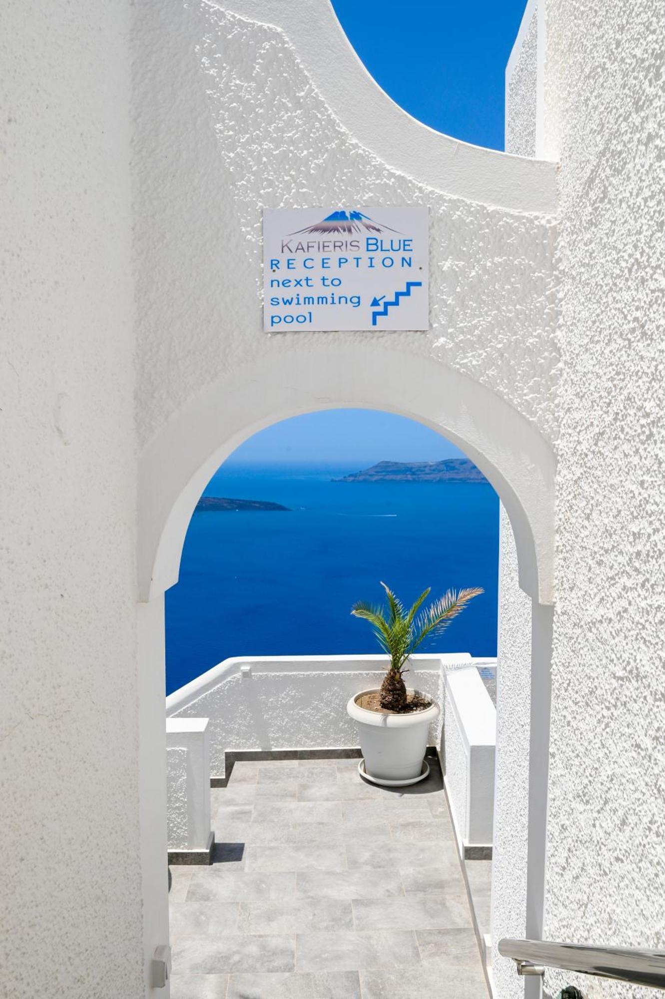 Kafieris Blue Hotel de apartamente 3*
